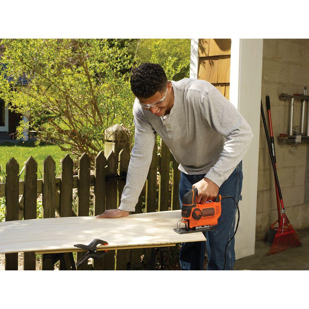 BLACK+DECKER 5 Amp Jig Saw with Curve Control