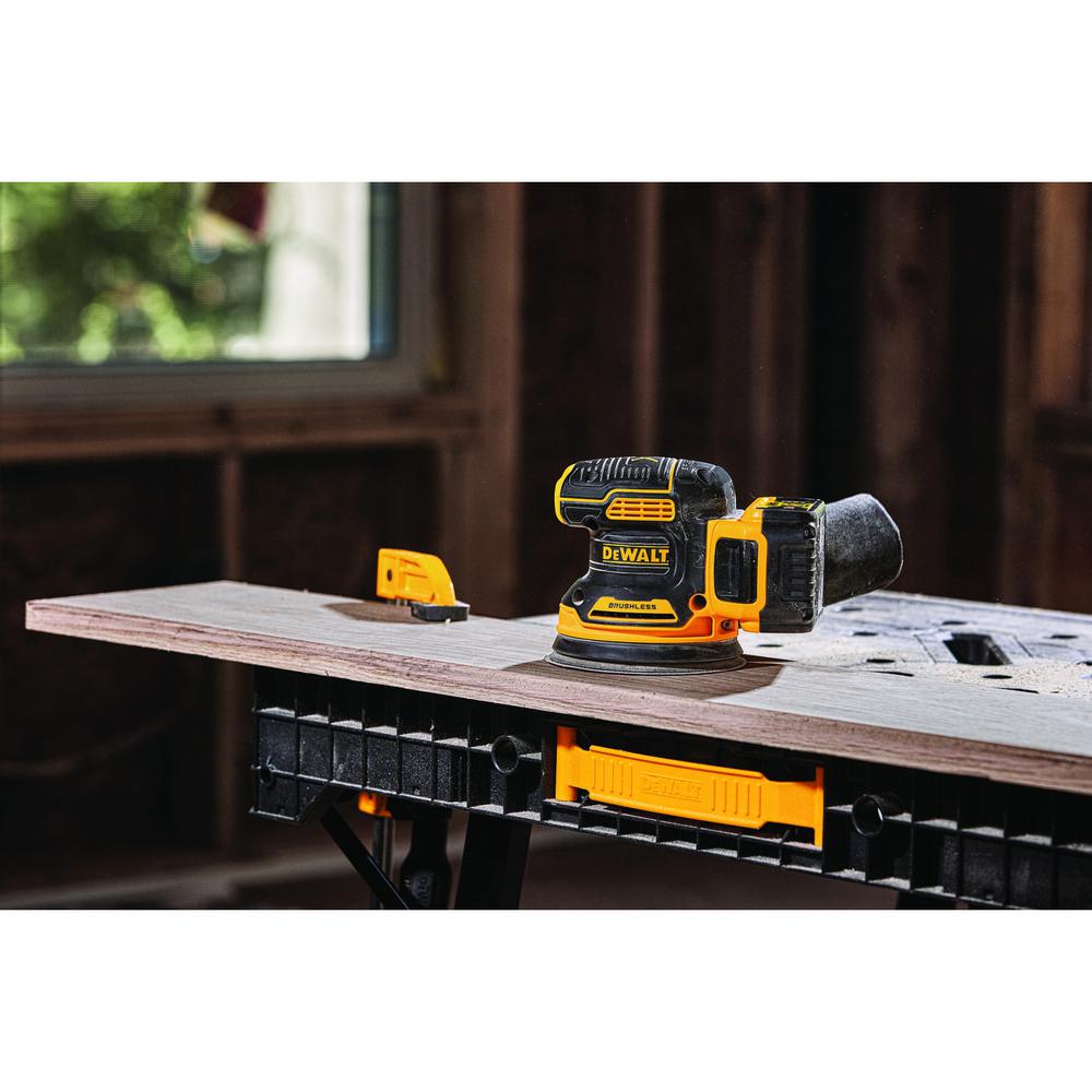 DEWALT 20-Volt MAX XR Cordless Brushless 5 in. Random Orbital Sander with (1) 20-Volt Battery 3.0Ah & Charger