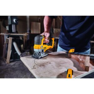 DEWALT 20-Volt MAX XR Cordless Brushless 5 in. Random Orbital Sander with (1) 20-Volt Battery 2.0Ah & Jigsaw