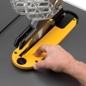 DEWALT FLEXVOLT 60-Volt MAX Cordless Brushless 8-1/4 in. Table Saw Kit with (2) FLEXVOLT 6.0Ah Batteries