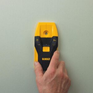 DEWALT 3/4 in. Stud Finder with Bonus 20 oz. Hammer