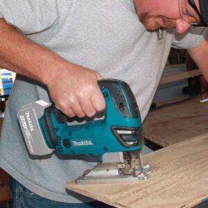 Makita 18V X2 LXT(36V) 12 in. Brushless Dual-Bevel Sliding Compound Miter Saw Kit 5.0Ah with bonus 18V LXT Jigsaw (Tool-Only)