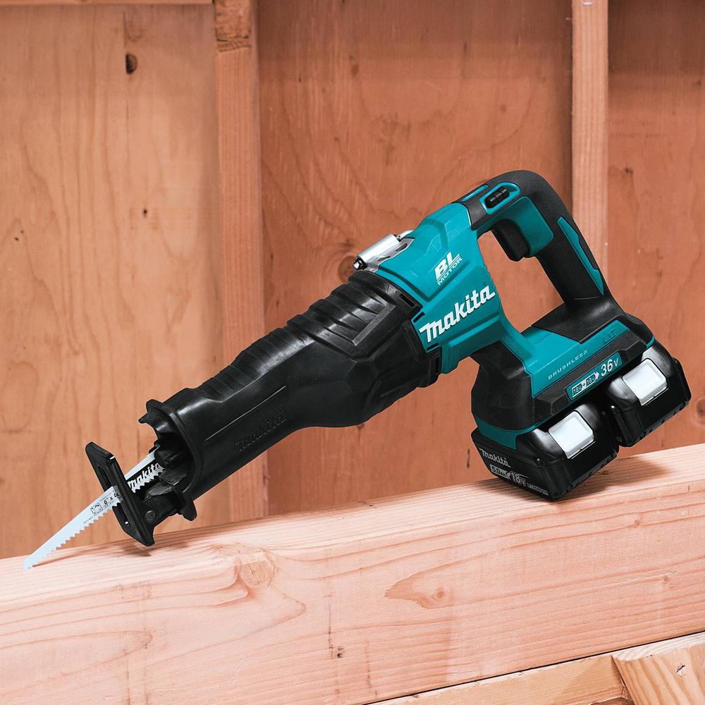 Makita 18-Volt X2 LXT Lithium-Ion (36-Volt) Brushless Cordless Reciprocating Saw Kit (5.0Ah) with 2 Batteries 5.0Ah and Charger