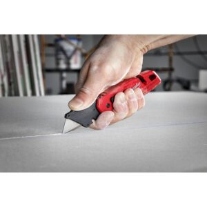 Milwaukee FASTBACK Folding Utility Knife with Blade Storage and 50-Pack General Purpose Utility Blade Set
