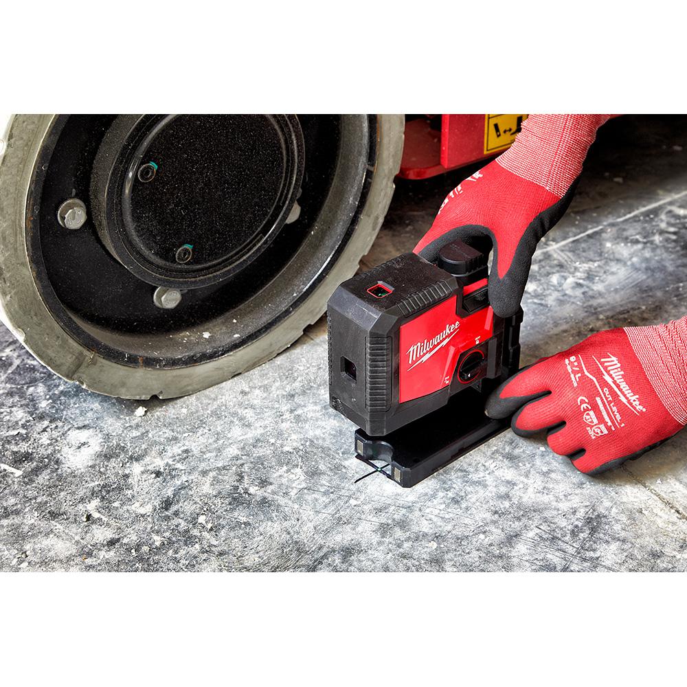 Milwaukee Green 100 ft. 3-Point Rechargeable Laser Level with REDLITHIUM Lithium-Ion USB Battery and Charger