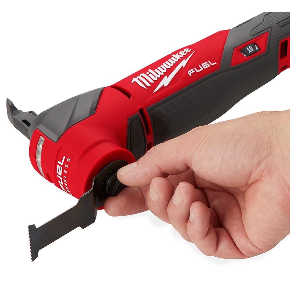 Milwaukee M18 FUEL 18-Volt Lithium-Ion Cordless Brushless Oscillating Multi-Tool Kit with one 5.0 Ah Battery, Charger and Tool Bag