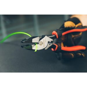 Southwire 9 in. Hi-Leverage Side Cutting Pliers with Crimp-Tape Puller