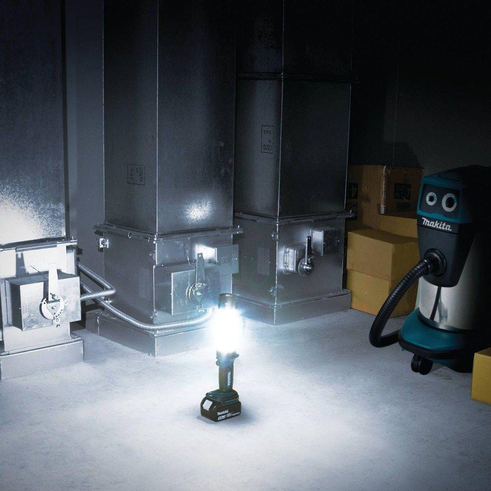 Makita 18-Volt LXT Lithium-Ion Cordless LED Lantern/Flashlight