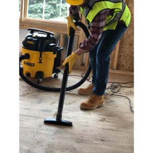 DEWALT 12 Gal. Poly Wet/Dry Vac